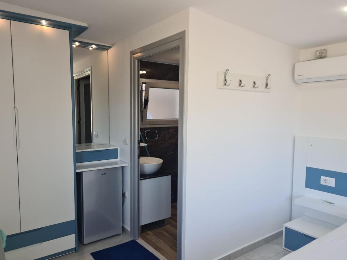 Martini Vacation Home Saranda Kültér fotó