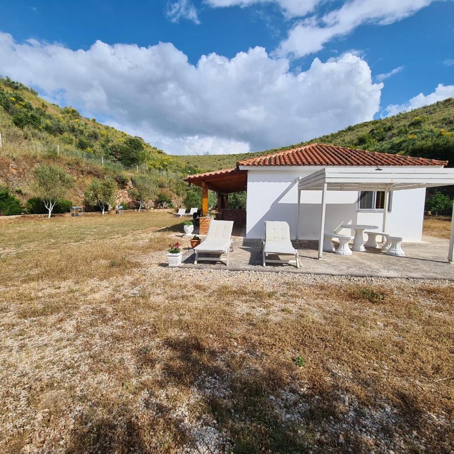 Martini Vacation Home Saranda Kültér fotó